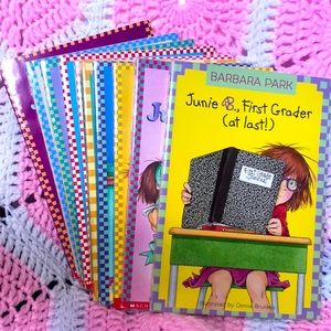 ✏️📓🖍Back to school!✏️10 Junie B. Jones books